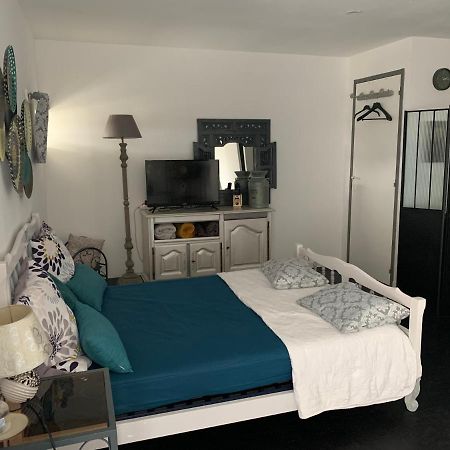 Appartamento Studio Cosy avec terrasse. Boyer Esterno foto