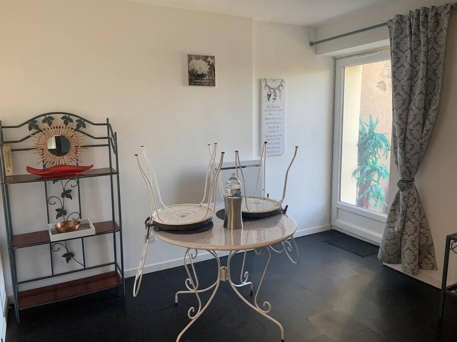 Appartamento Studio Cosy avec terrasse. Boyer Esterno foto